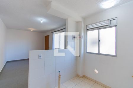 Cozinha de apartamento à venda com 2 quartos, 43m² em São José, Canoas