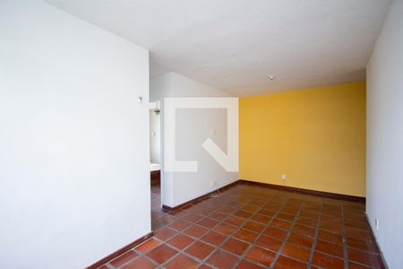 Sala de apartamento para alugar com 2 quartos, 63m² em Colubande, São Gonçalo