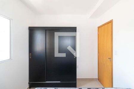 Quarto 2 de apartamento para alugar com 2 quartos, 41m² em Vila Matilde, São Paulo