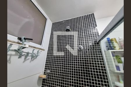 Banheiro da Suíte de apartamento para alugar com 2 quartos, 48m² em Quintino Bocaiúva, Rio de Janeiro