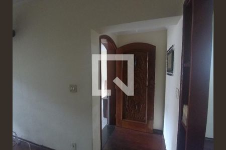 Sala /porta de entrada da casa de casa à venda com 3 quartos, 200m² em Jardim Santa Mena, Guarulhos