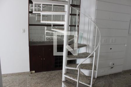 Sala de apartamento para alugar com 1 quarto, 55m² em Centro, São Vicente