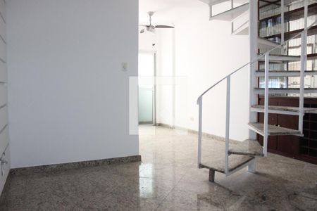 Sala de apartamento para alugar com 1 quarto, 55m² em Centro, São Vicente