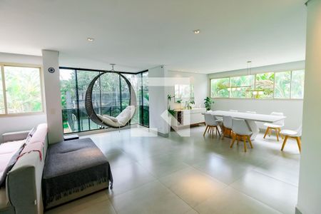 Sala de apartamento para alugar com 3 quartos, 200m² em Vila Suzana, São Paulo