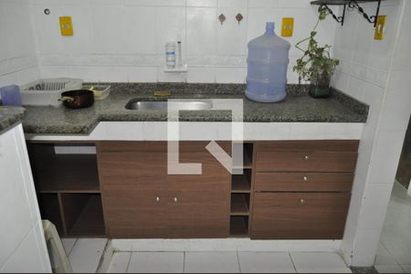 Cozinha de apartamento à venda com 1 quarto, 45m² em Higienópolis, Rio de Janeiro