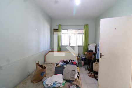 Quarto 2 de casa para alugar com 3 quartos, 110m² em Jardim Carioca, Rio de Janeiro