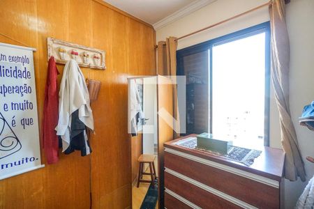 Quarto 01 de apartamento para alugar com 3 quartos, 83m² em Vila Zilda, São Paulo