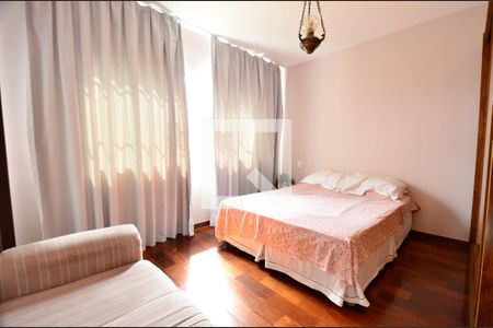 Suite de casa à venda com 4 quartos, 150m² em Concórdia, Belo Horizonte