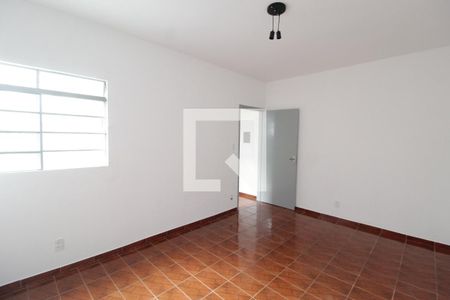 Quarto 1 de casa para alugar com 2 quartos, 56m² em Brasil, Uberlândia