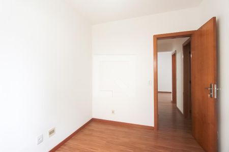 Quarto 2 de apartamento para alugar com 3 quartos, 70m² em Mont’serrat, Porto Alegre