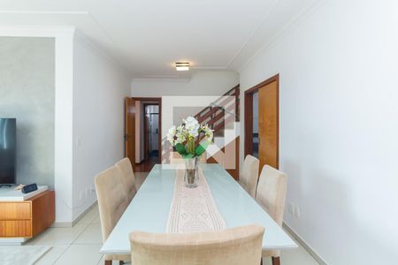 Apartamento à venda com 3 quartos, 190m² em Silveira, Belo Horizonte