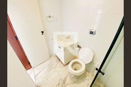 Banheiro de apartamento para alugar com 1 quarto, 50m² em Amaralina, Salvador