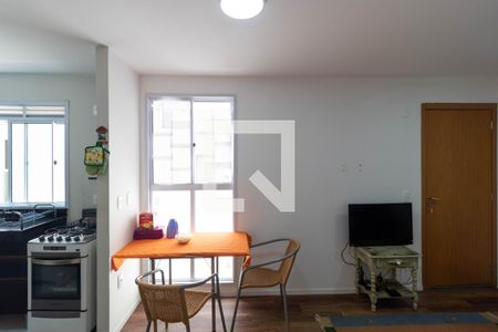 Salas de apartamento para alugar com 2 quartos, 45m² em Jardim Esmeraldina, Campinas