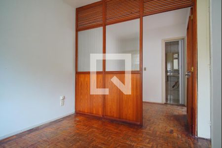 Sala  de apartamento para alugar com 1 quarto, 53m² em Jardim Dona Leopoldina, Porto Alegre