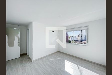 Apartamento à venda com 2 quartos, 77m² em Passo da Areia, Porto Alegre