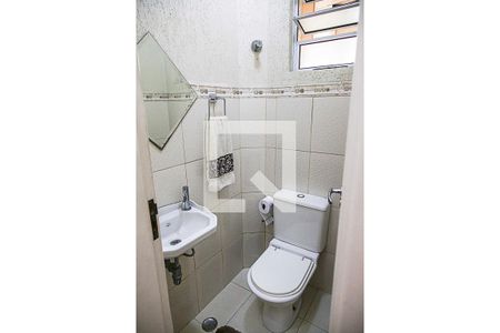Lavabo de casa à venda com 3 quartos, 160m² em Nova Piraju, São Paulo