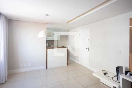 Sala de apartamento para alugar com 1 quarto, 44m² em Canhema, Diadema