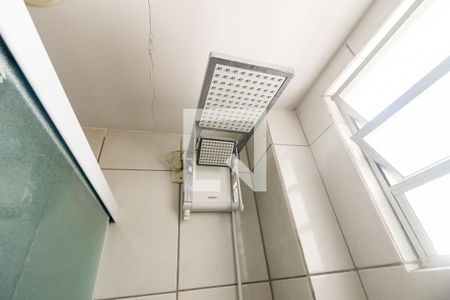 Banheiro de apartamento à venda com 2 quartos, 42m² em Paraisópolis, São Paulo