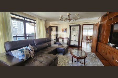 Apartamento à venda com 5 quartos, 370m² em Vila Gilda, Santo André