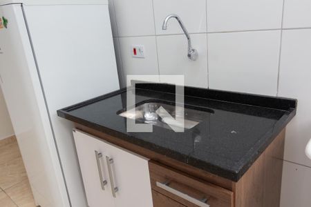 Cozinha de kitnet/studio para alugar com 1 quarto, 14m² em Vila Butantã, São Paulo