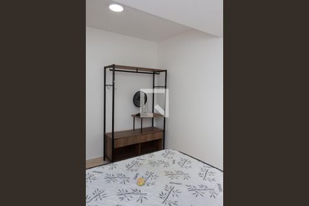 Quarto de kitnet/studio para alugar com 1 quarto, 14m² em Vila Butantã, São Paulo