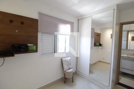 Suíte de apartamento para alugar com 2 quartos, 61m² em Aclimação, Uberlândia