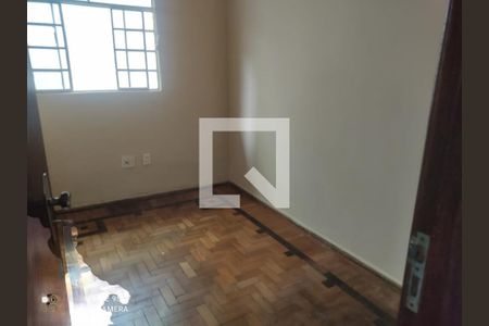 Casa à venda com 3 quartos, 360m² em Santa Cruz, Belo Horizonte