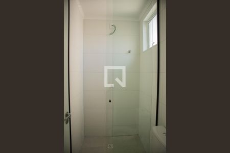 Banheiro da Suíte de apartamento para alugar com 2 quartos, 53m² em Jardim São Bento, Hortolândia