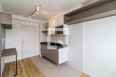 Sala/Cozinha de apartamento para alugar com 1 quarto, 25m² em Vila Butantã, São Paulo
