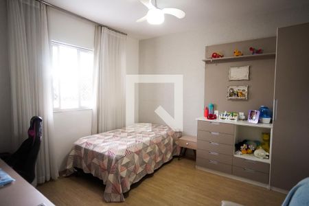 Quarto 1 de casa à venda com 6 quartos, 137m² em Dona Clara, Belo Horizonte