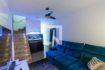 Sala de casa para alugar com 3 quartos, 290m² em Vila Dalila, São Paulo