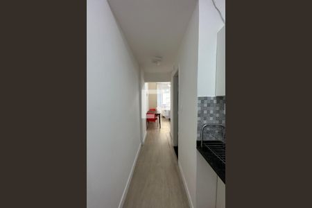 Sala - corredor de apartamento para alugar com 1 quarto, 31m² em Copacabana, Rio de Janeiro