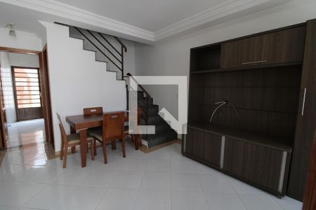 Sala de casa à venda com 2 quartos, 104m² em Vila Medeiros, São Paulo