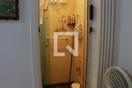 Banheiro da Suíte de casa para alugar com 2 quartos, 120m² em Cidade Mãe do Céu, São Paulo