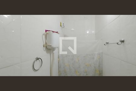 Banheiro de casa para alugar com 1 quarto, 45m² em Estrada das Barreiras, Salvador