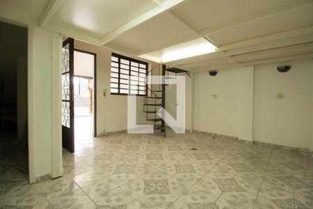 Sala 2 de casa à venda com 3 quartos, 160m² em Vila Dom Pedro I, São Paulo
