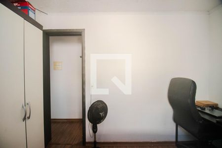 Quarto 2 de apartamento à venda com 2 quartos, 38m² em Jardim Dona Leopoldina, Porto Alegre