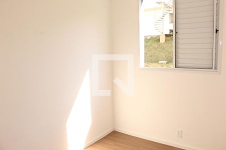 Quarto  de apartamento para alugar com 2 quartos, 45m² em Jardim Barro Branco, Cotia