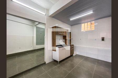 Cozinha de apartamento para alugar com 1 quarto, 32m² em Jardim Carvalho, Porto Alegre