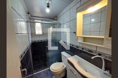 Banheiro de apartamento para alugar com 1 quarto, 44m² em Partenon, Porto Alegre