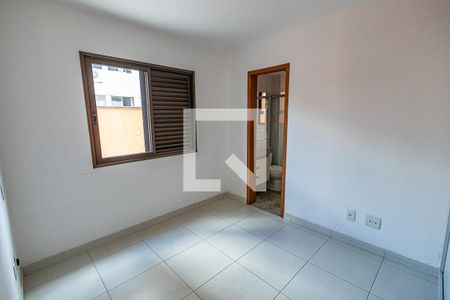 Quarto 1 / suite de apartamento à venda com 2 quartos, 139m² em Itapoã, Belo Horizonte