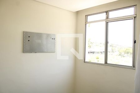 Quarto Casal de apartamento para alugar com 2 quartos, 49m² em Kennedy, Contagem