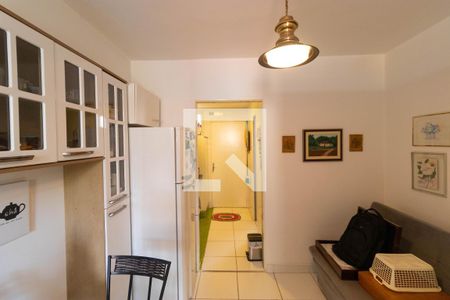 Sala de apartamento à venda com 1 quarto, 28m² em Bosque, Campinas