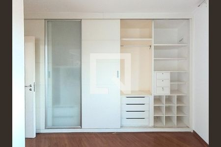 Quarto 1 (Guarda Roupa) de apartamento para alugar com 3 quartos, 105m² em Vila Albertina, São Paulo