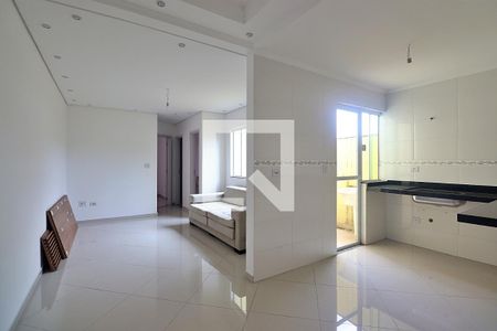 Sala de apartamento à venda com 2 quartos, 64m² em Vila Camilopolis, Santo André