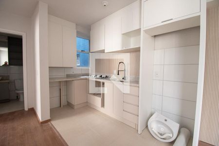 sala/cozinha de apartamento para alugar com 2 quartos, 43m² em Feitoria, São Leopoldo