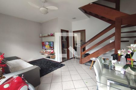 Casa de condomínio à venda com 60m², 2 quartos e 1 vaga1º Pav - Sala