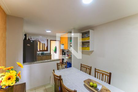 Sala de Jantar de casa de condomínio à venda com 3 quartos, 175m² em Parque Assunção, Taboão da Serra