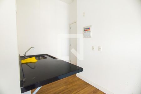 Cozinha de apartamento para alugar com 1 quarto, 29m² em Perdizes, São Paulo