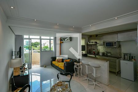 Sala de Estar/Jantar  de apartamento à venda com 2 quartos, 90m² em Cambuí, Campinas